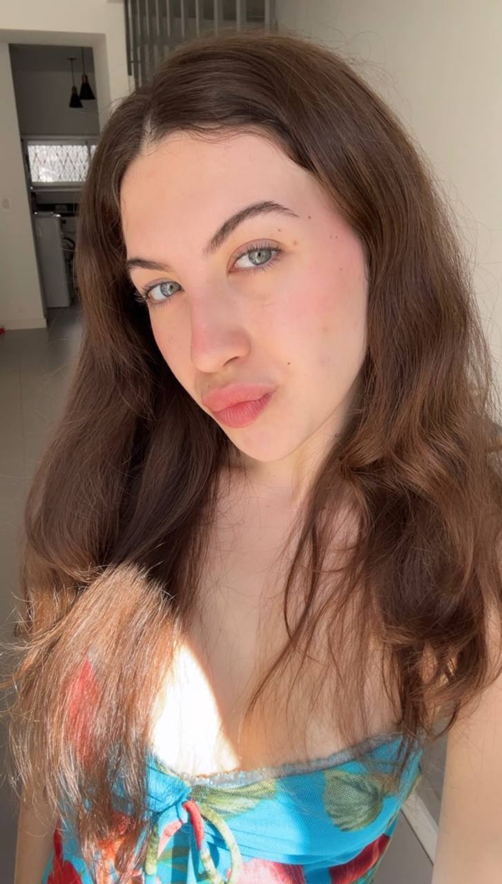 Nude girl Amber in Mersin