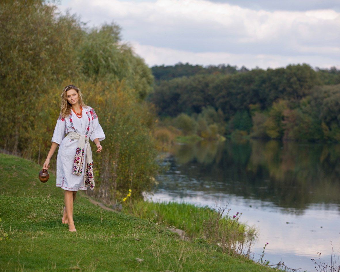 Nude girl Slavic women in Mersin