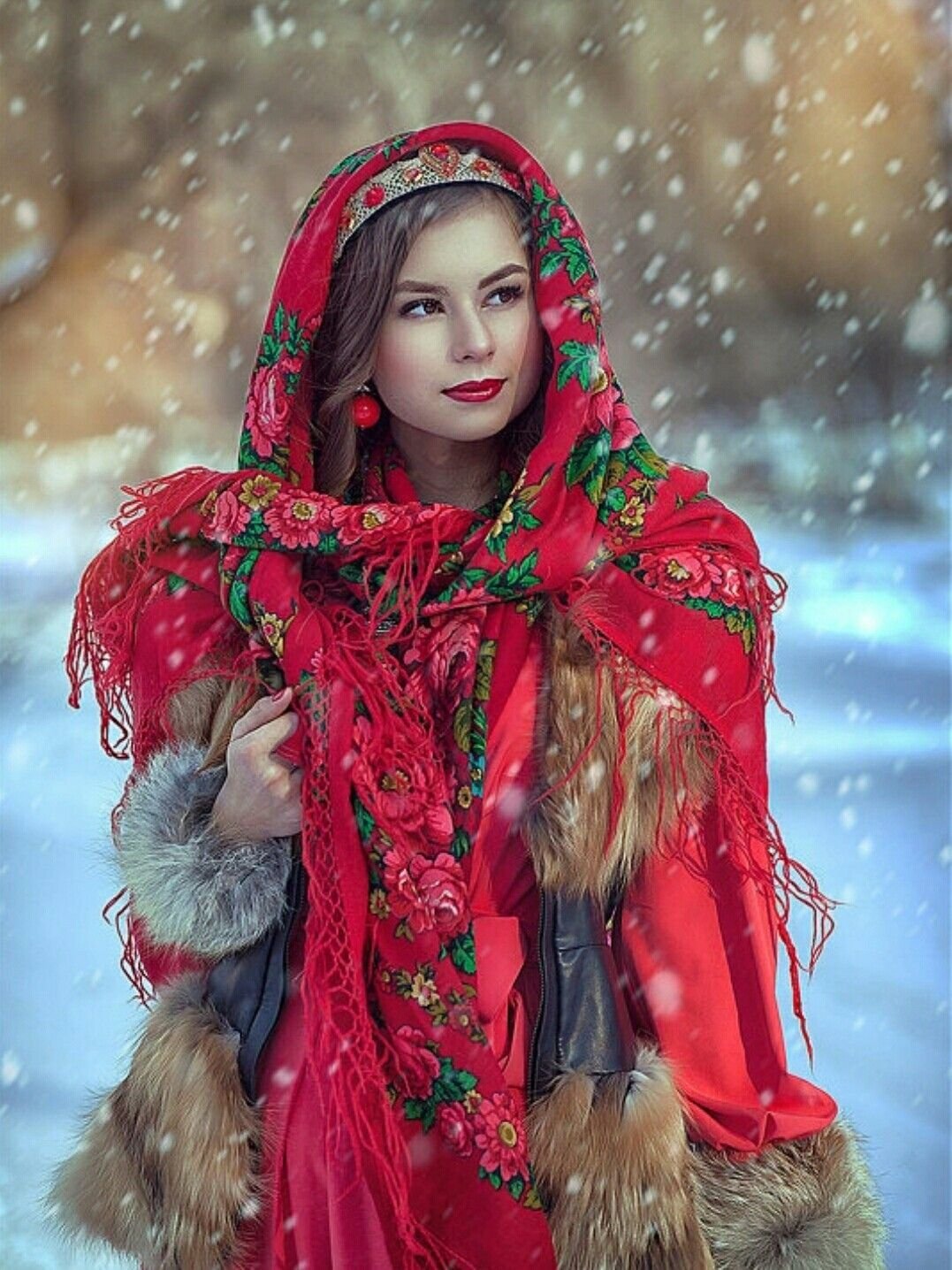 Beautiful girl Women in Slavic costumes in Mersin